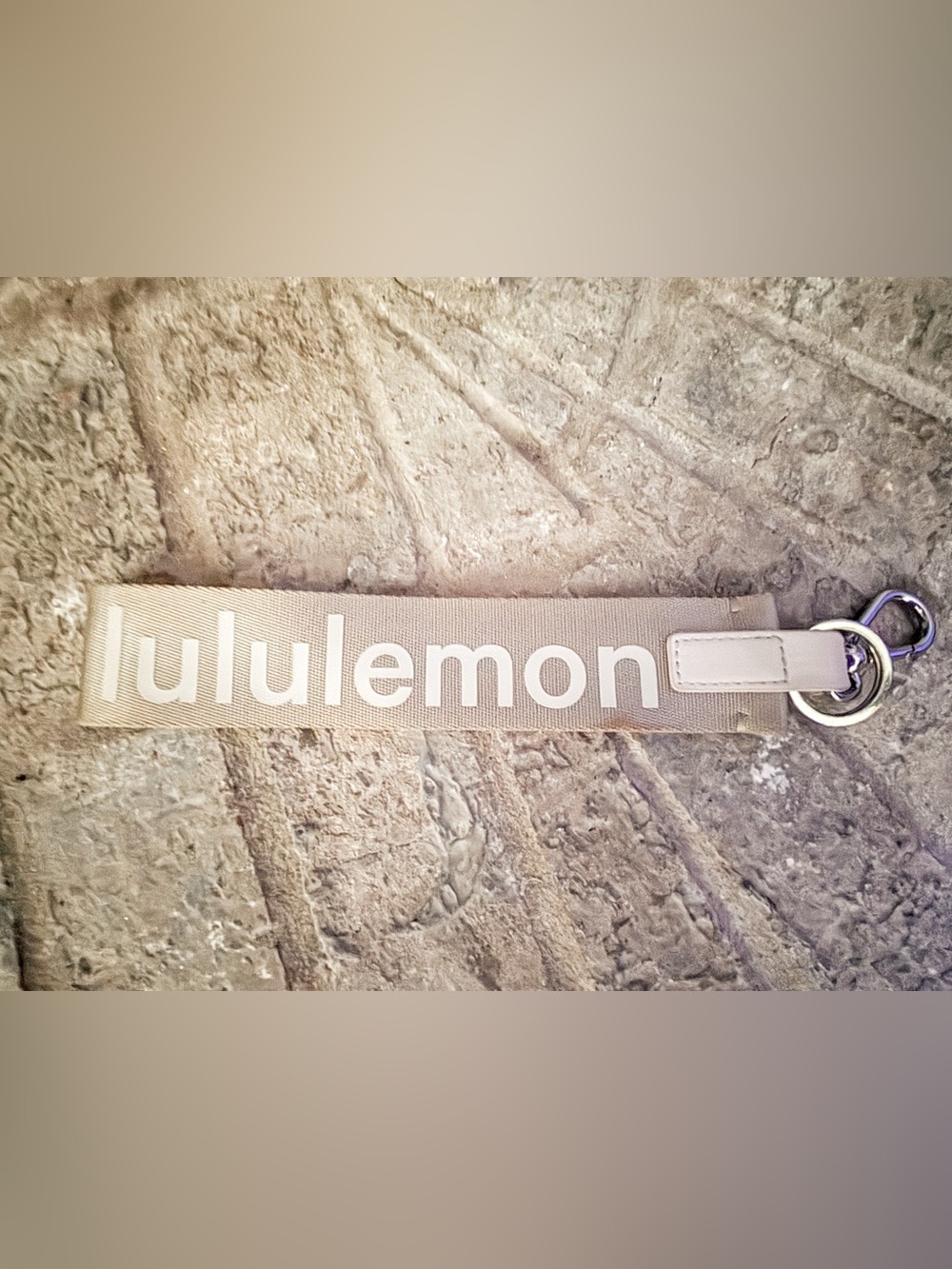 lululemon athletica Neverlost Keychain